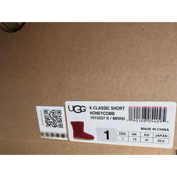 Brand new Uggs Classic Short Honeycomb Youth 1 red - Picture 2 of 2